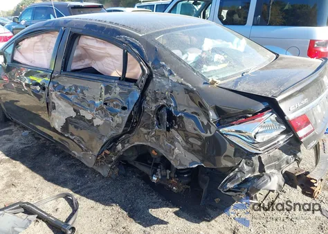 2013 Honda Civic Lx z USA, uszkodzony, nr VIN 19XFB2F53DE264765